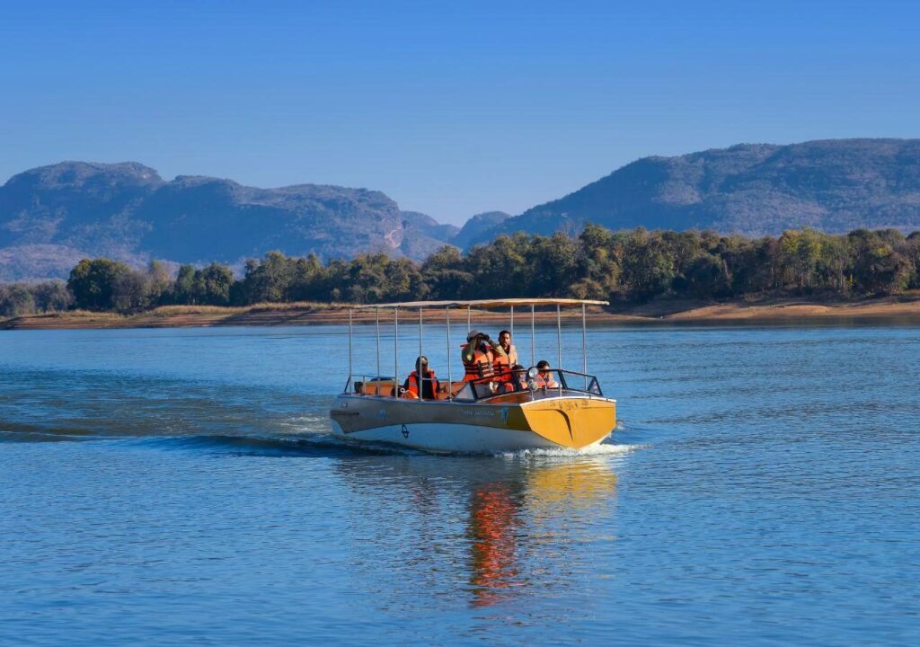 Safari en bateau à Satpura